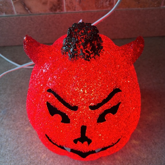COPY - Ruby Red Halloween/Fall Decor - Picture 2 of 6